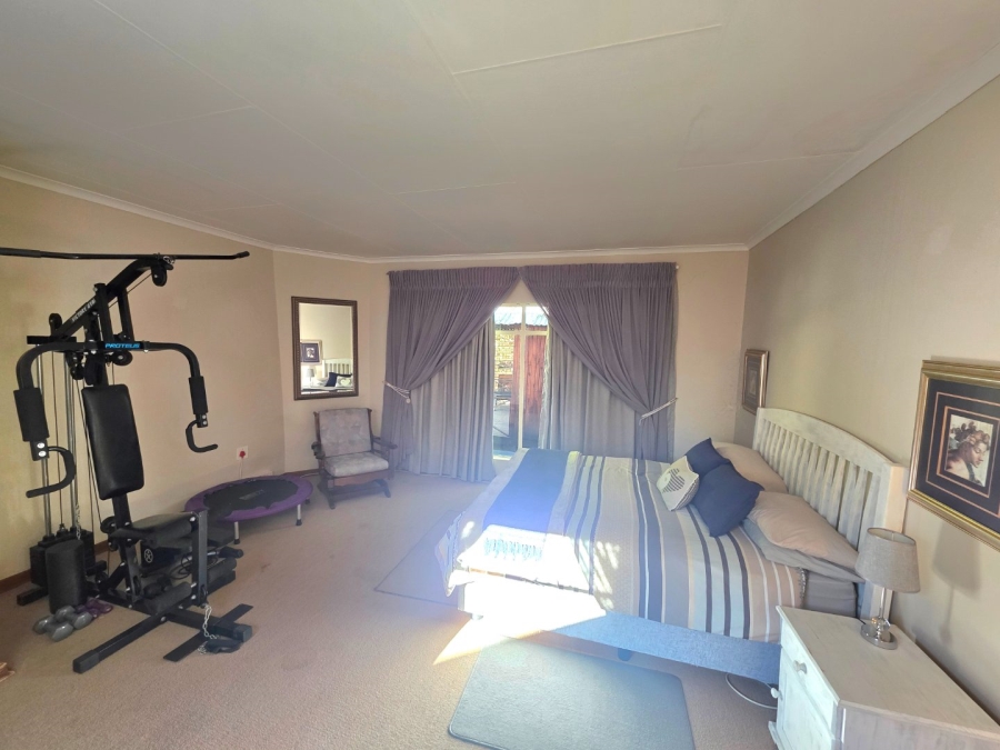 4 Bedroom Property for Sale in La Provance Free State